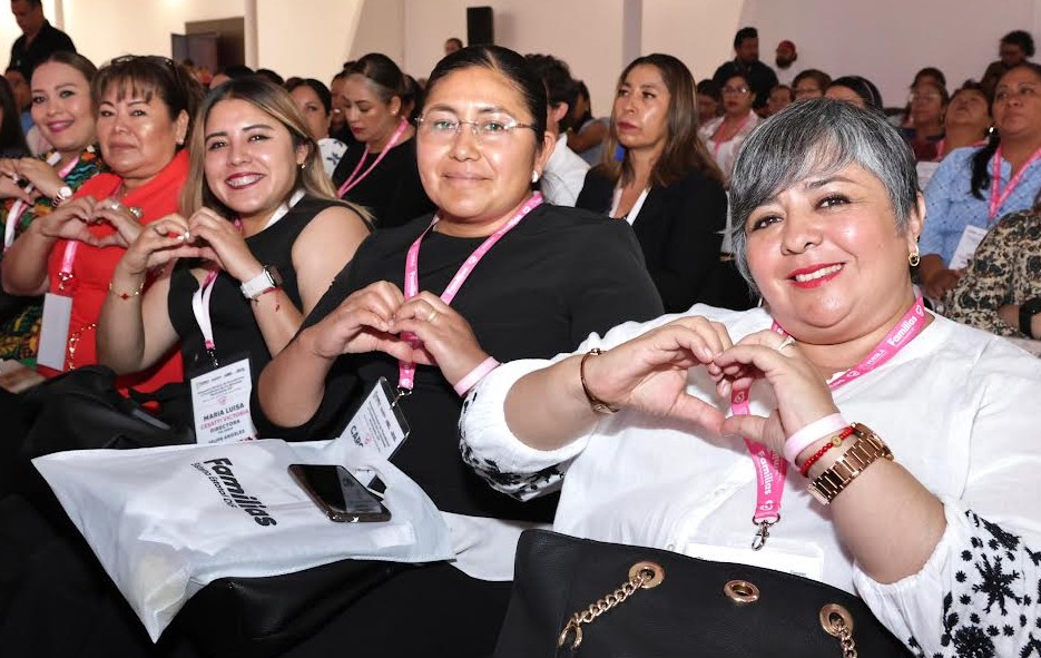 Impulsan uso de espacios seguros para mujeres y adultos mayores en Puebla
