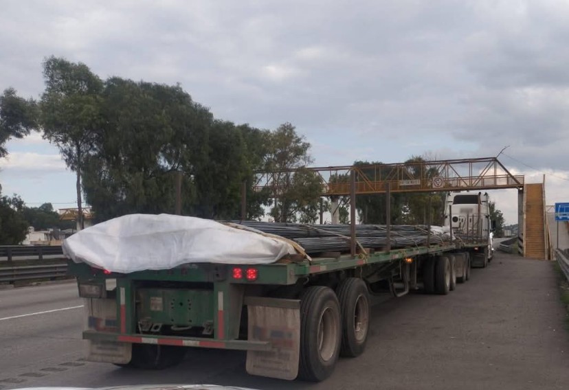 Guardia Nacional localiza tractocamión robado en San Juan del Río