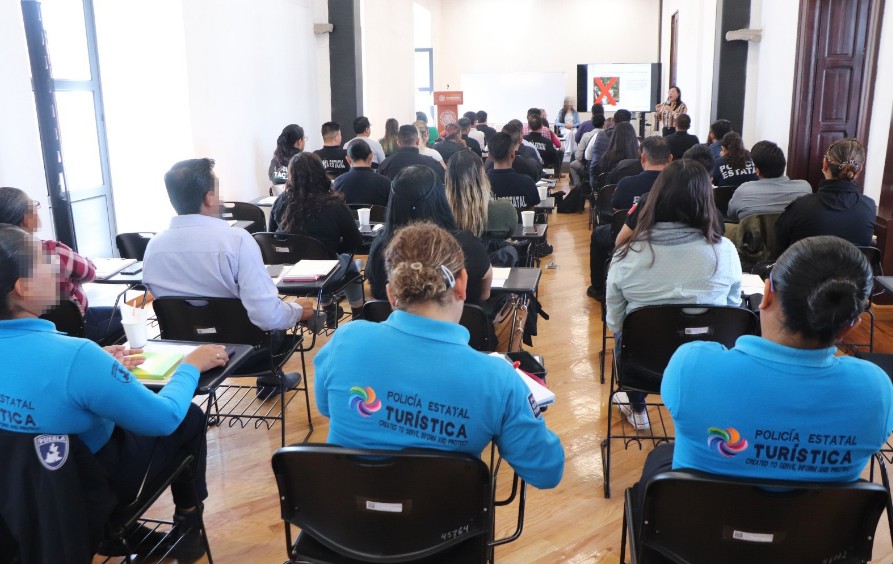 Curso para prevenir y combatir la tortura en Puebla