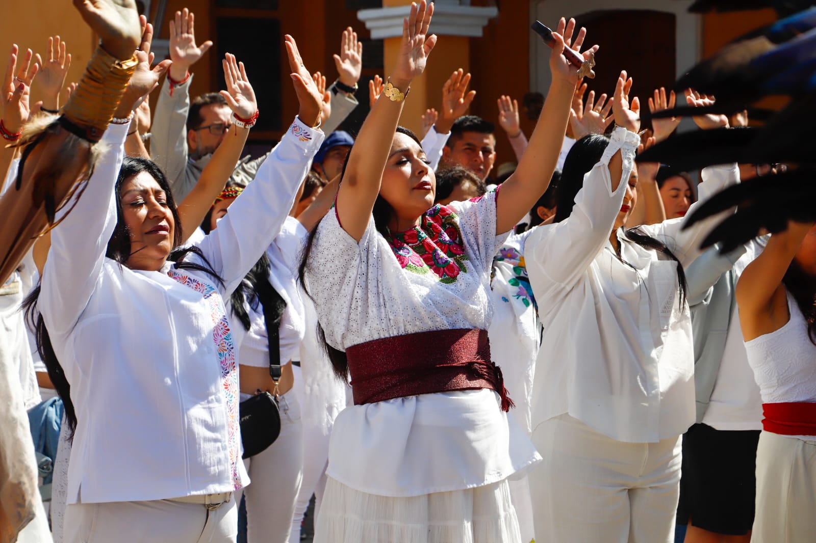 Inaugura Tonantzin Fernández Equinoccio Xopanilhuitl en San Pedro Cholula