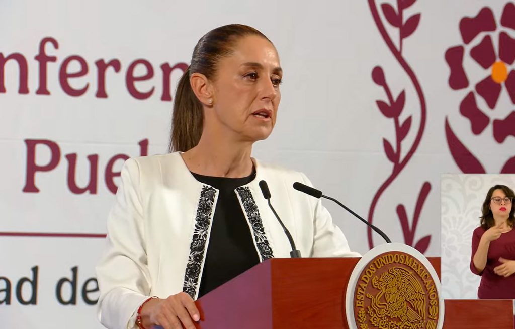 Sheinbaum plantea beneficios a maestros: congelación de jubilación, reducción de deudas y más
