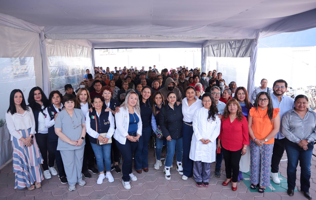 Brindan atención dental gratuita a 450 personas en San Andrés Cholula