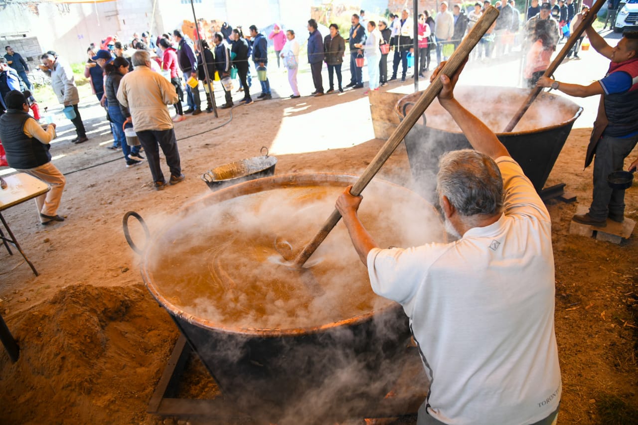 Celebra Tlaxcala el Día de la Cocina Tlaxcalteca con danzas y sabores