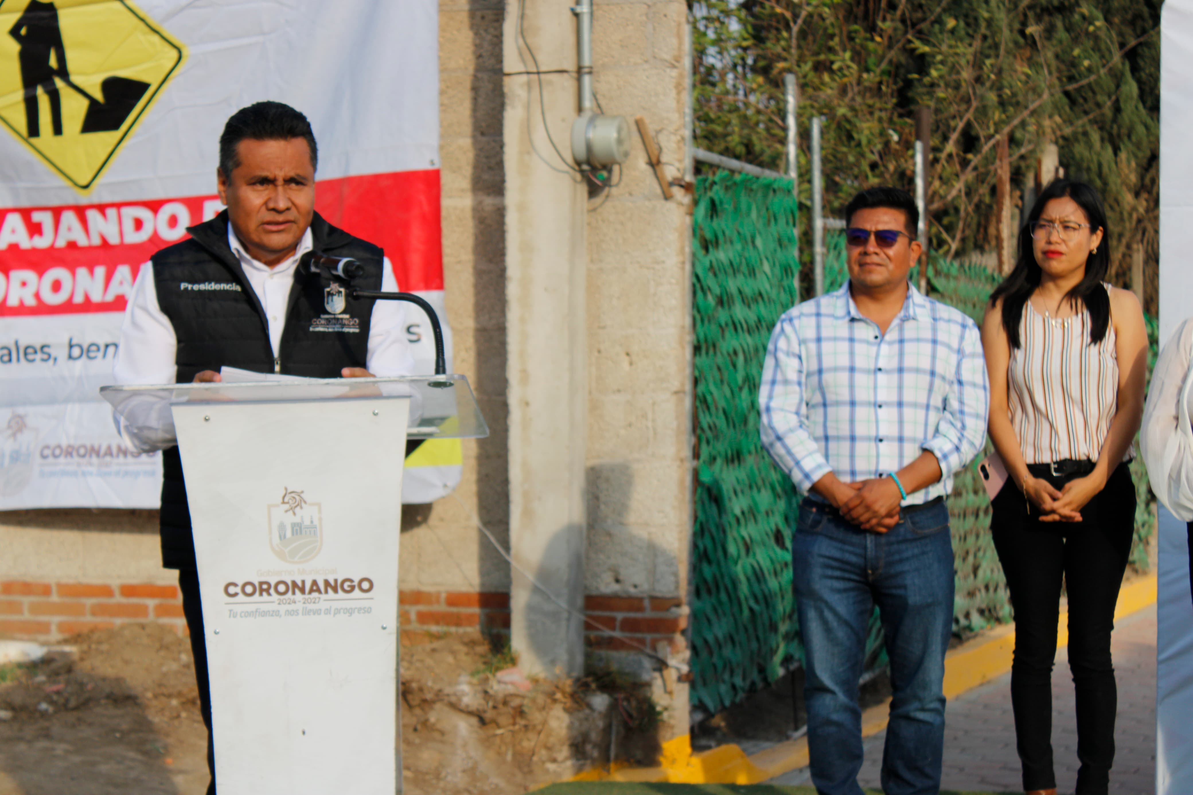 Inaugura Armando Aguirre obras por 4.2 millones de pesos