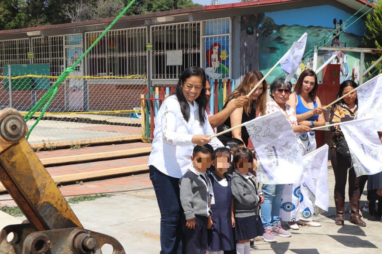 ¡Ariadna Ayala transforma la educación en Atlixco con nueva infraestructura!