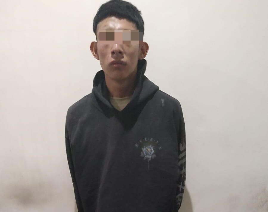 Elementos de seguridad pública detienen a masculino por resistencia de particulares, lesiones dolosas y delitos contra la salud