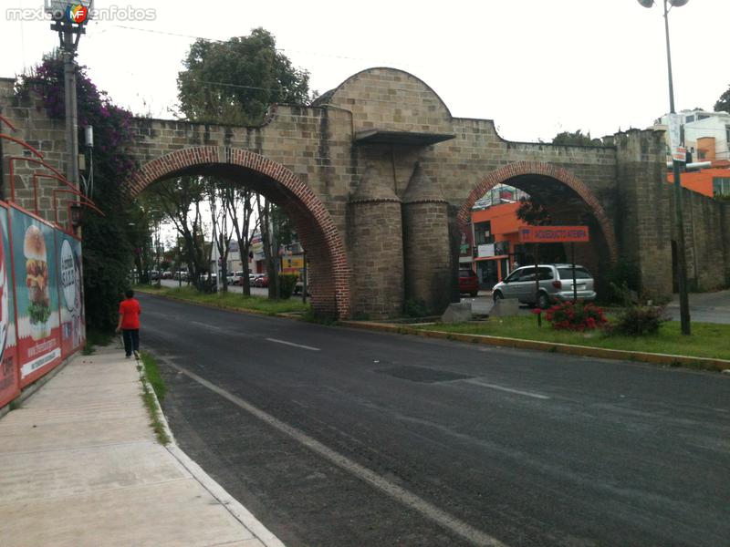 Accidente en Tlaxcala deja heridos a cuatro jóvenes del Issste
