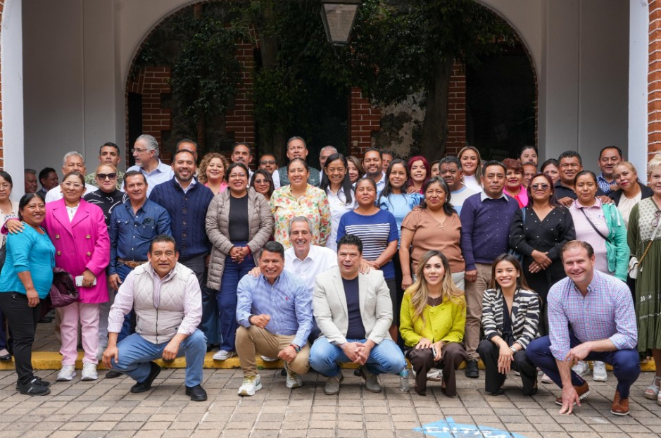Capacitación a presidentes auxiliares de Puebla