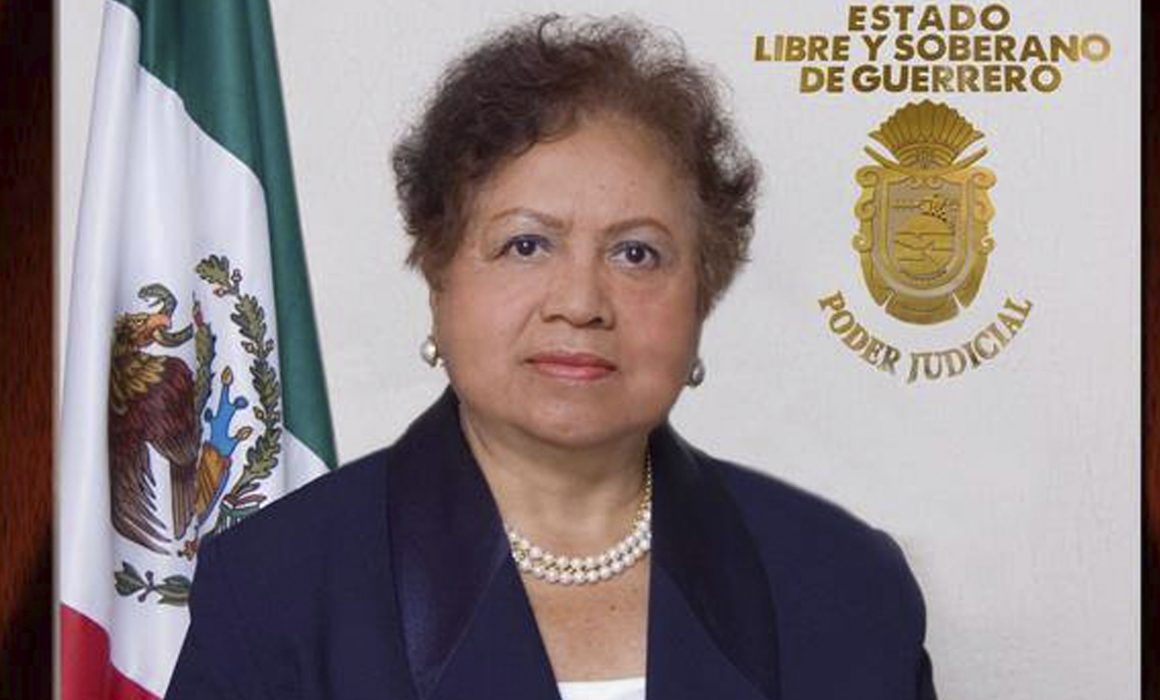 Detienen a exmagistrada por destruir videos clave del caso Ayotzinapa