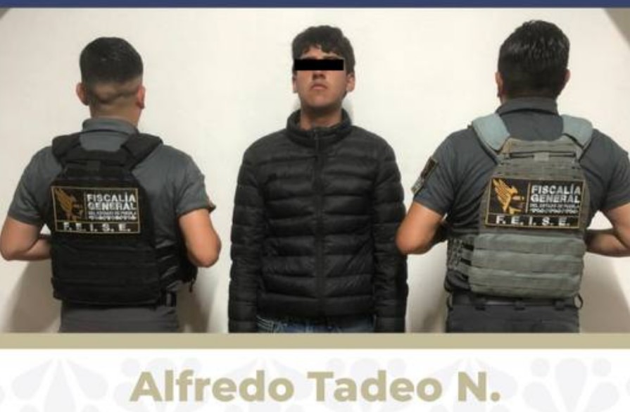 Cateo en Ahuazotepec revela red de narcomenudeo y posesión ilegal de armas