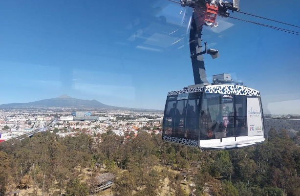 Gobierno y ciudadanía analizarán reubicación de Teleférico de Puebla 