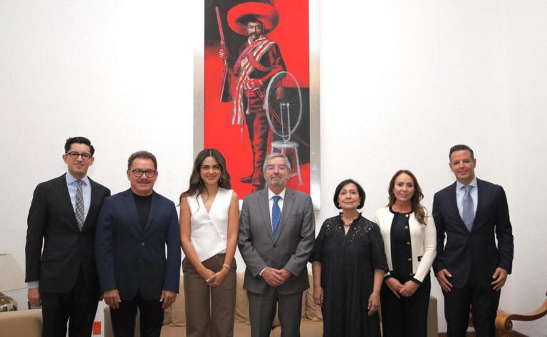 Senadores mexicanos viajan a EU para frenar impuesto a remesas