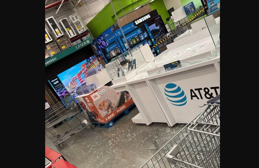 Asalto violento en Sam’s Club Periplaza