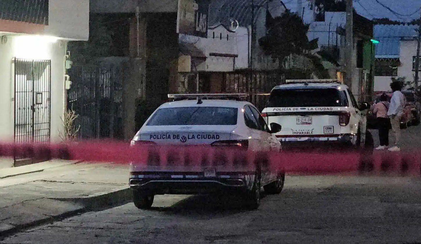 Hallan sin vida a mujer dentro de clínica de cosmetología en Puebla