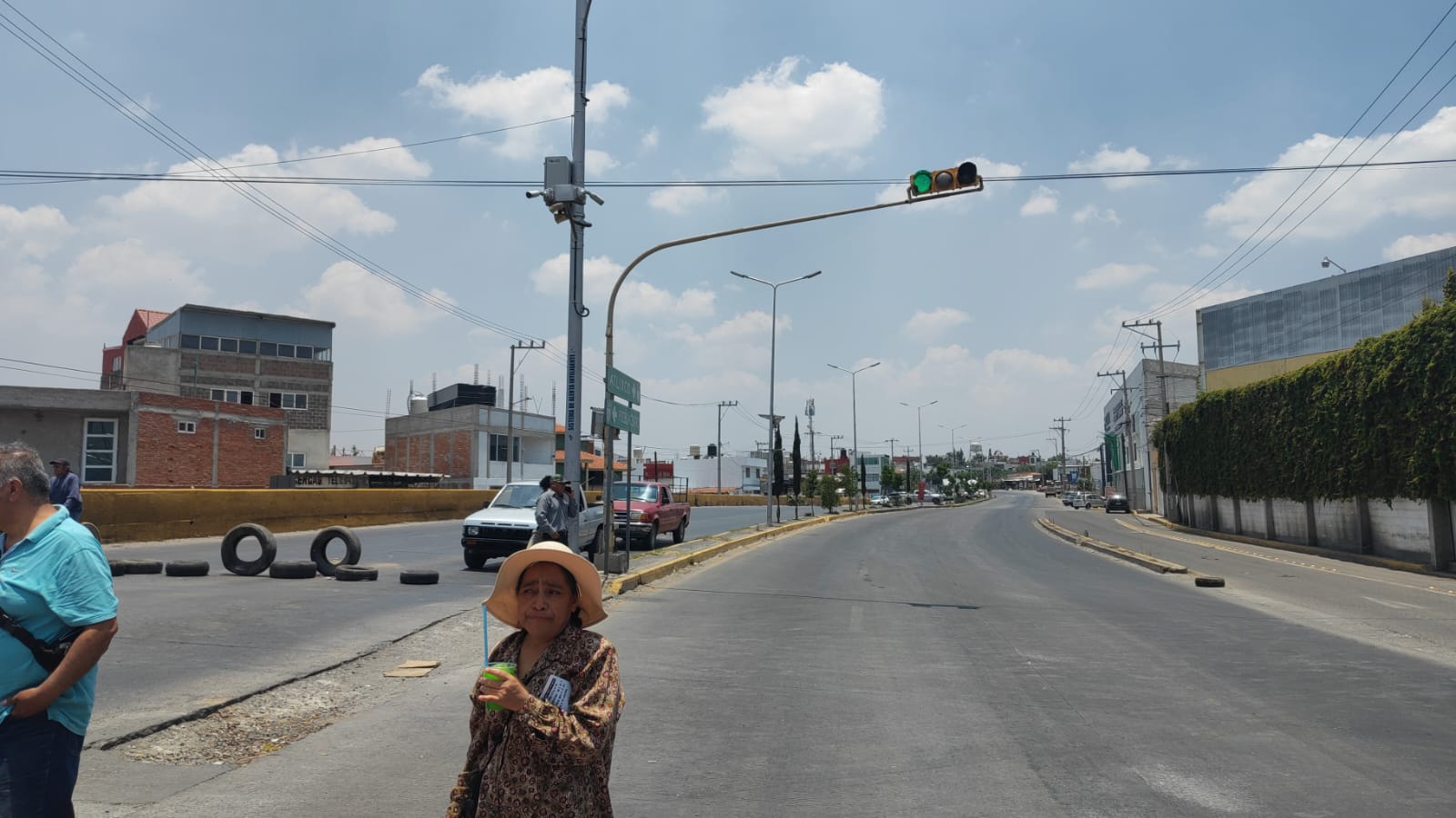 Protestan Pueblos Originarios y cierran carretera 