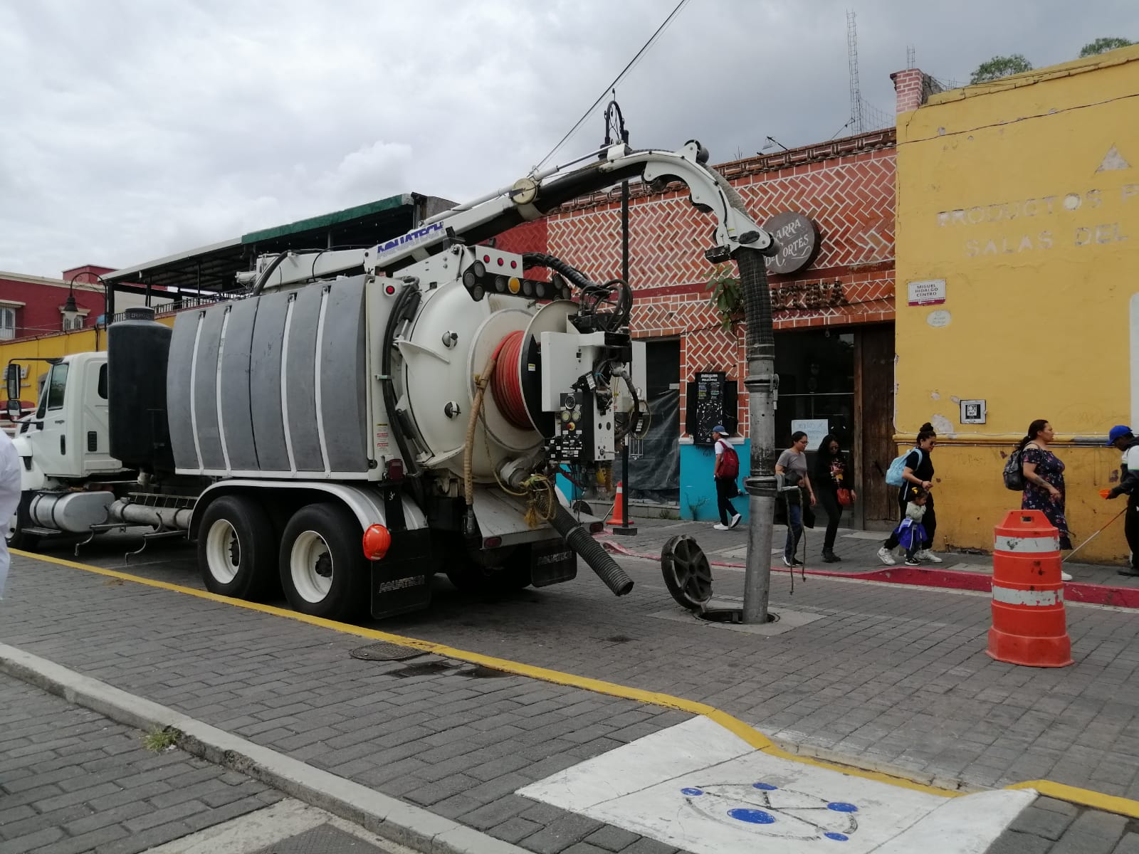Inician en San Pedro Cholula programa para reforzar limpieza urbana y prevenir inundaciones