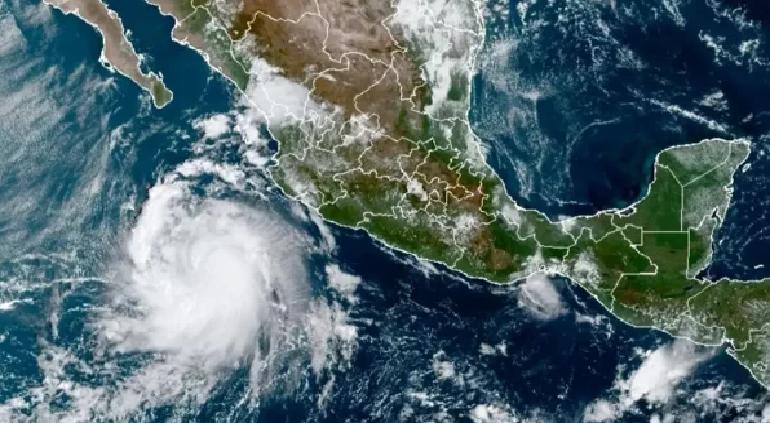 Ciclón Alvin se forma en el Pacífico: intensas lluvias y calor extremo
