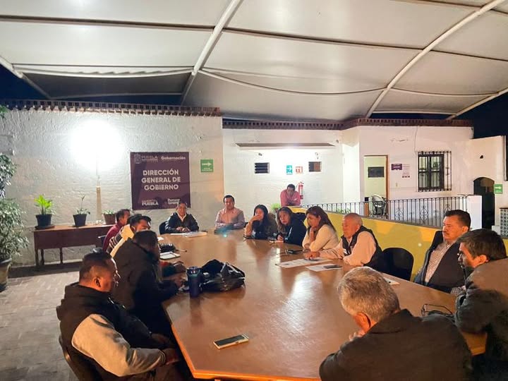 Refrendan Gobierno Estatal diálogo y esperan asamblea vecinal en Xoxtla 