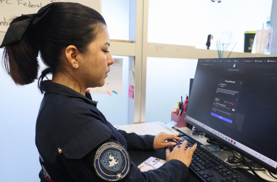 Alerta por sitio web falso que suplanta trámite oficial en Puebla