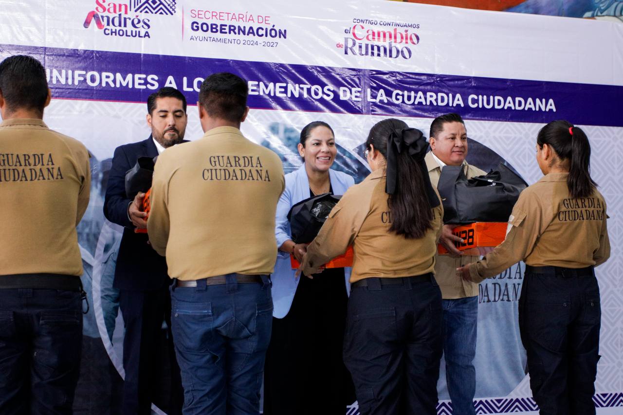 Guadalupe Cuautle refuerza identidad institucional de Guardia Ciudadana con entrega de uniformes 