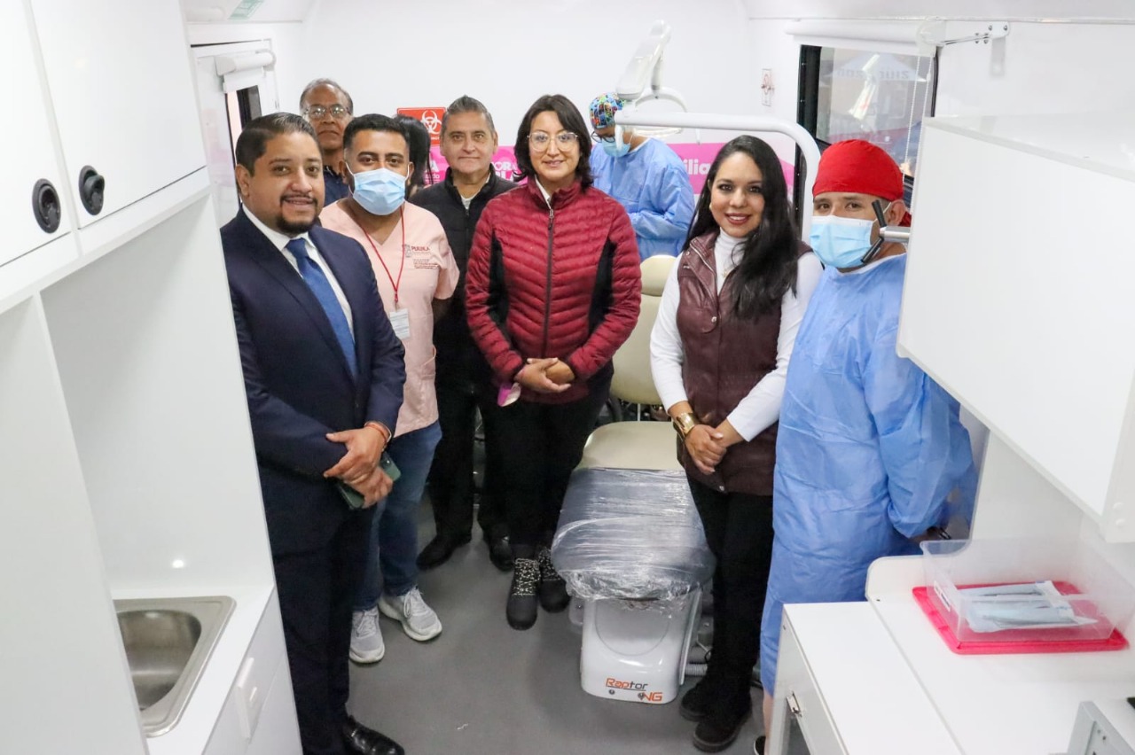 La Caravana de la Mujer ofrece servicios gratuitos de salud a las y los cholultecas