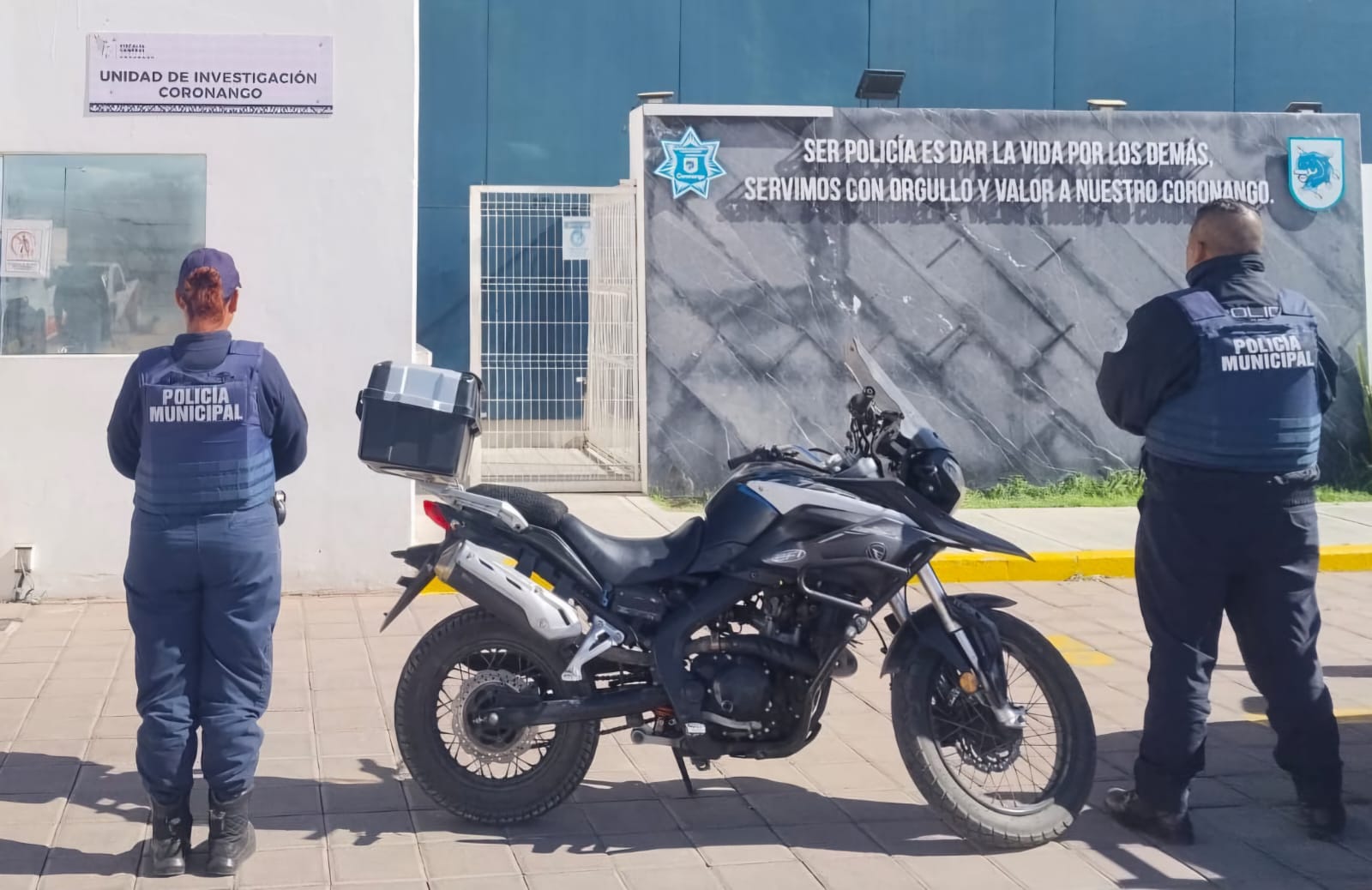 Policías de Coronango localizan motocicleta con reporte de robo en Mihuacán