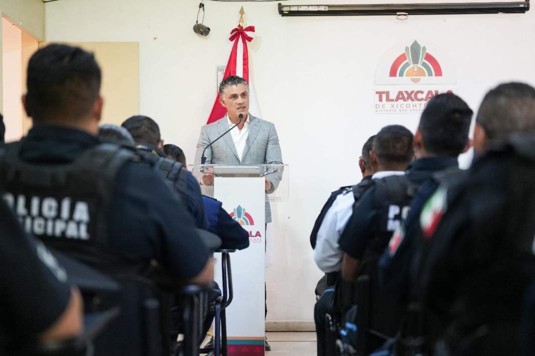 Alfonso Sánchez impulsa bonos y respeto para policías en Tlaxcala