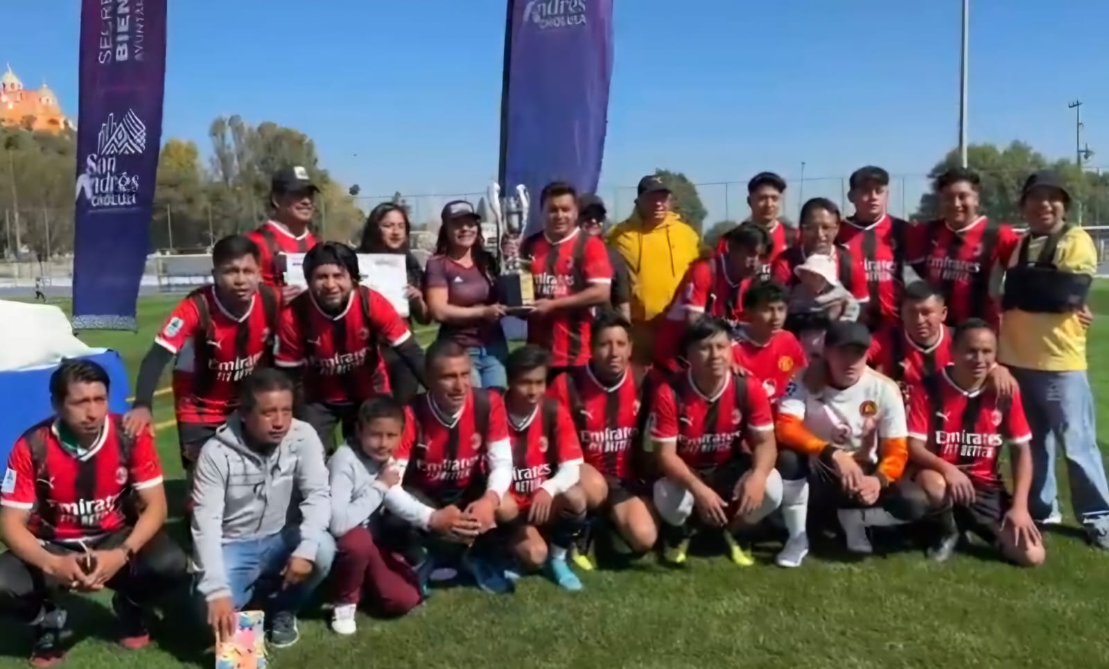 Encabeza Guadalupe Cuautle premiación del Torneo de Barrios de Futbol Soccer Clausura 2025 