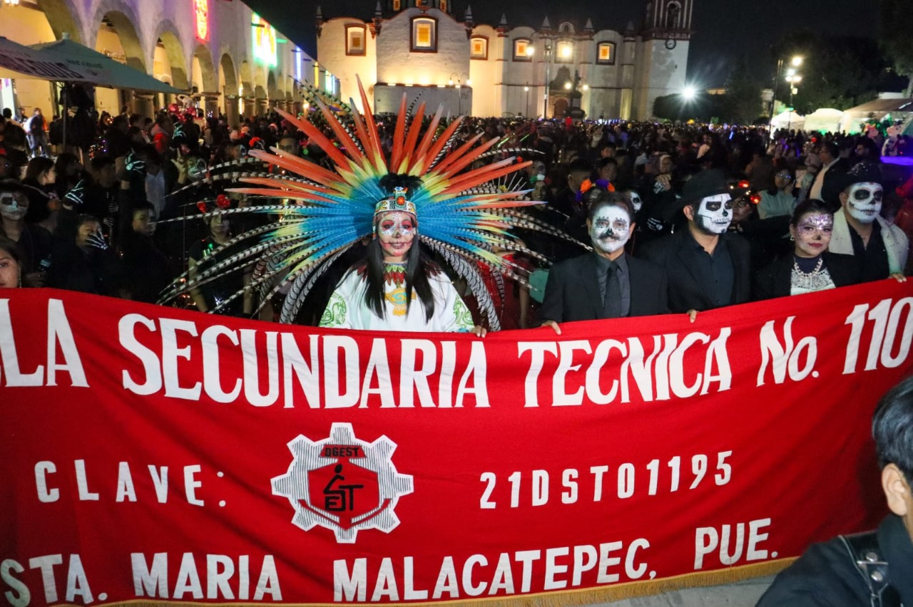 Con éxito total, se llevó a cabo el Desfile de Catrinas en San Pedro Cholula