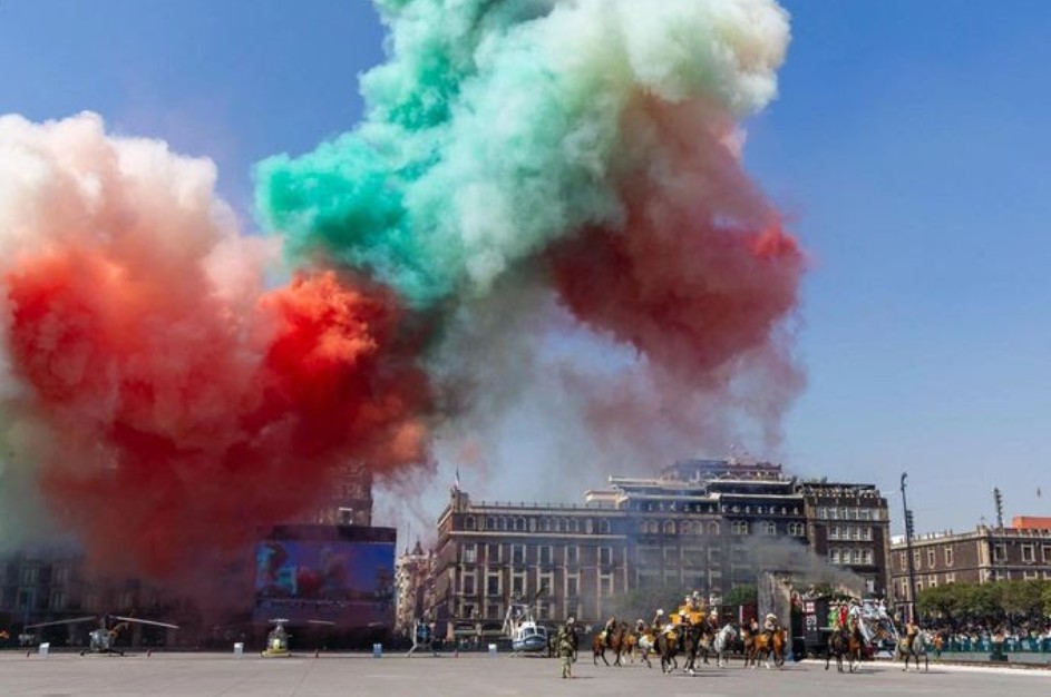 Un mensaje directo en pleno aniversario de la Revolución