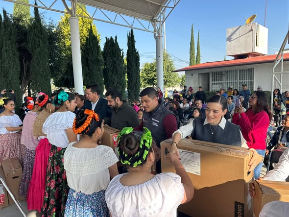 Regidora Carolina Fernández refuerza su agenda ciudadana a un año de asumir el cargo en San Pedro Cholula