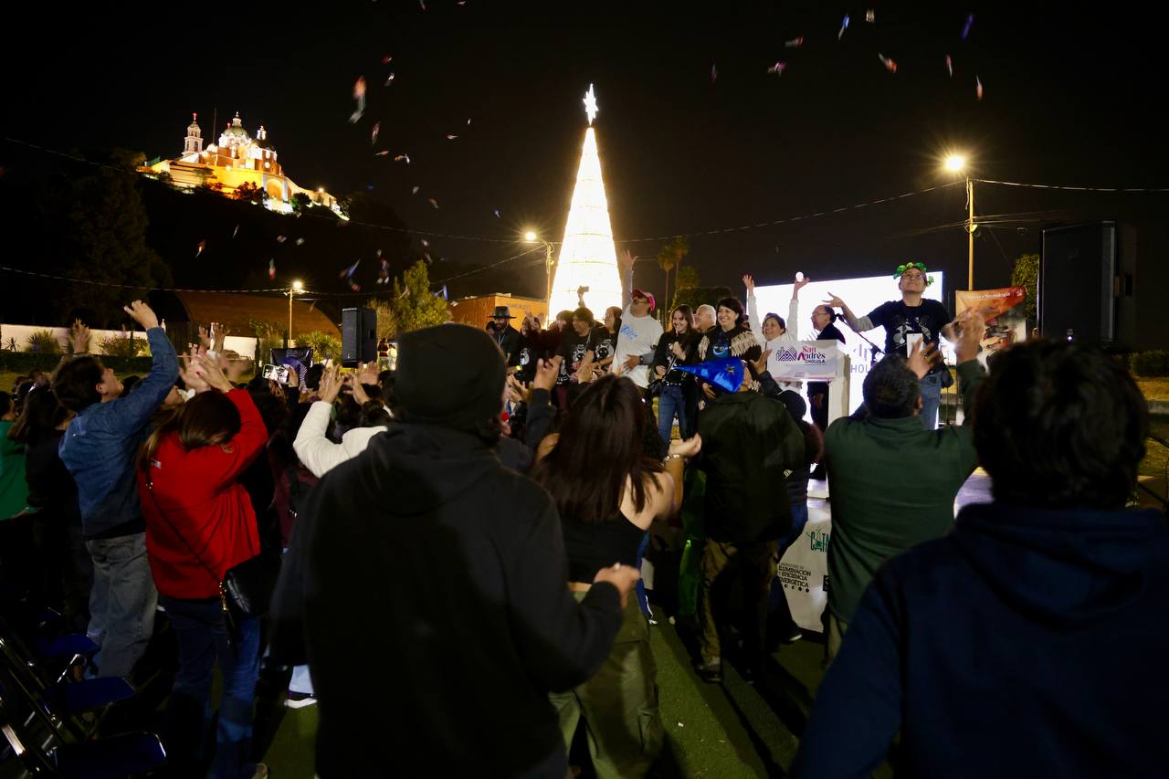 Ciencia y cosmos iluminan San Andrés Cholula en la Noche de las Estrellas