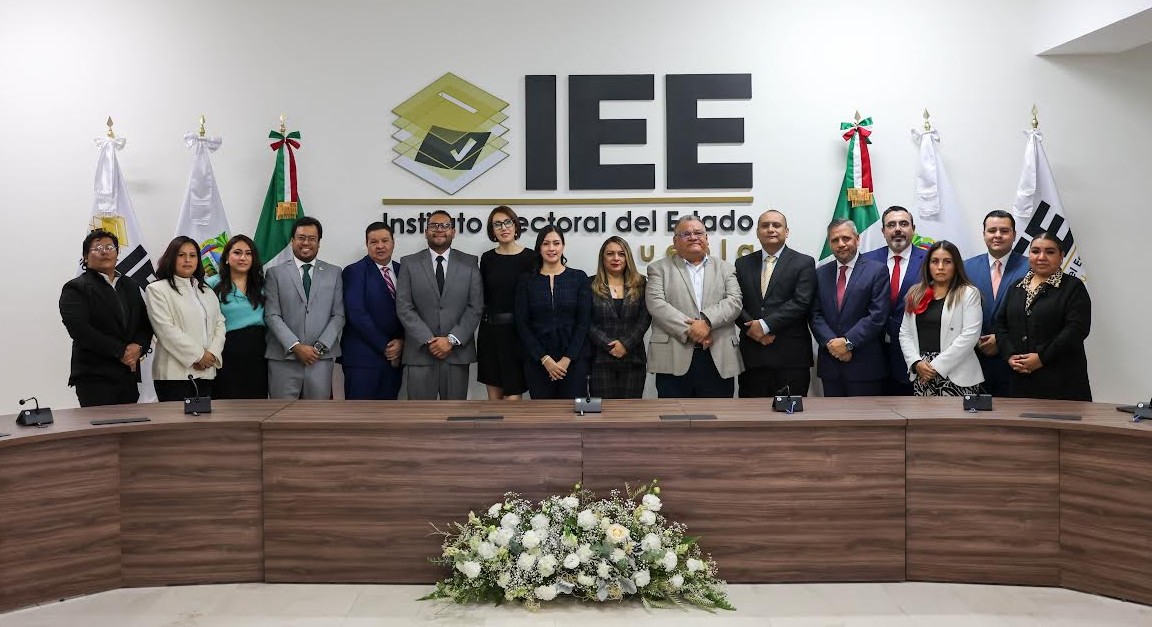 Nuevas consejerías del IEE Puebla rinden protesta
