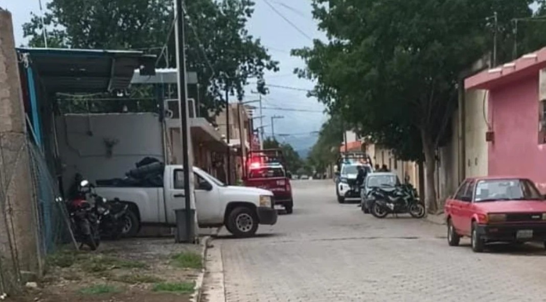 Hombre baleado en su vivienda por presuntos prestamistas