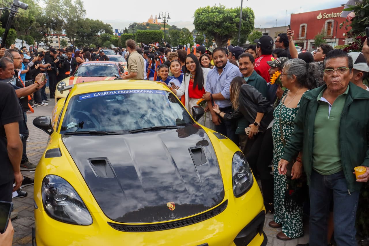 Tonantzin Fernández marca un hecho histórico con el regreso de La Carrera Panamericana a Cholula
