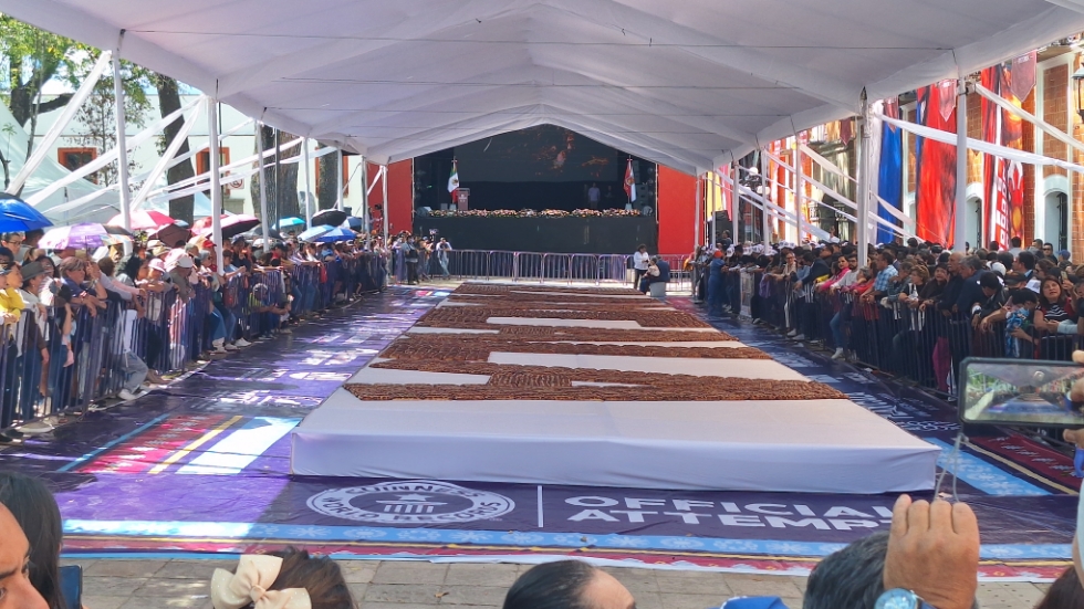 Logran Tlaxcala su tercer Record Guinness, ahora con pan de fiesta 