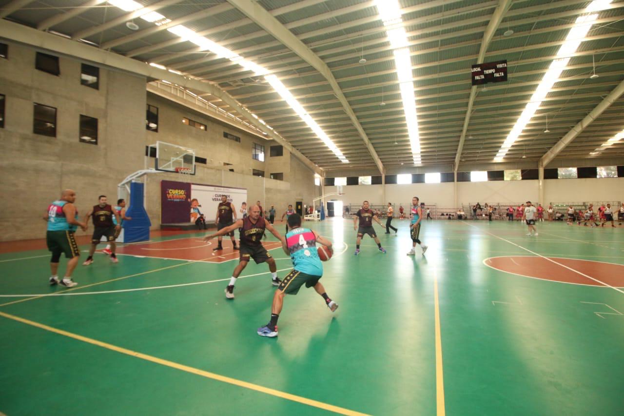 SMyT Tlaxcala acerca licencias de conducir a 14 municipios con unidad móvil