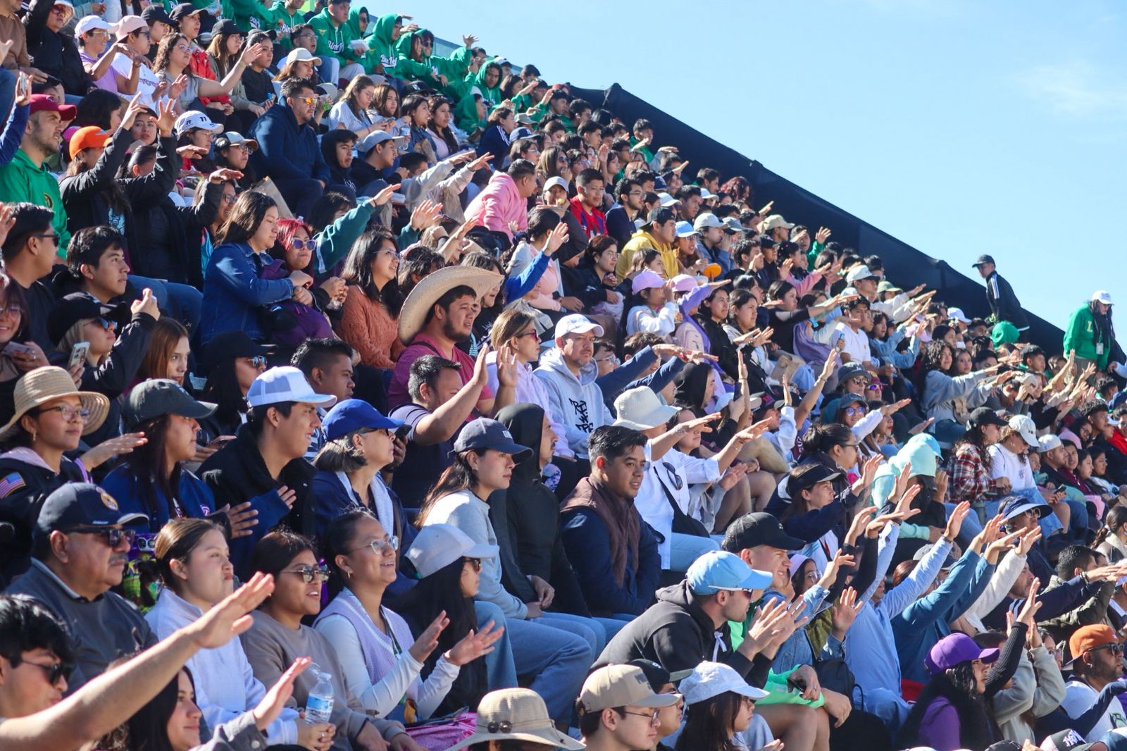 La Ciudad Milenaria vibra con el arranque del Mundial Sub-21 de Voleibol de Playa