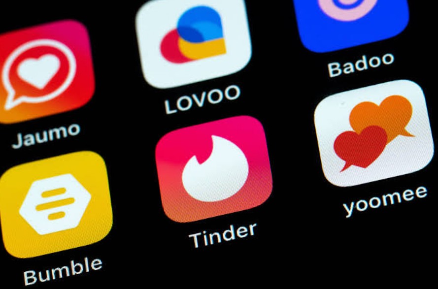 SAT podría acceder a información de plataformas digitales