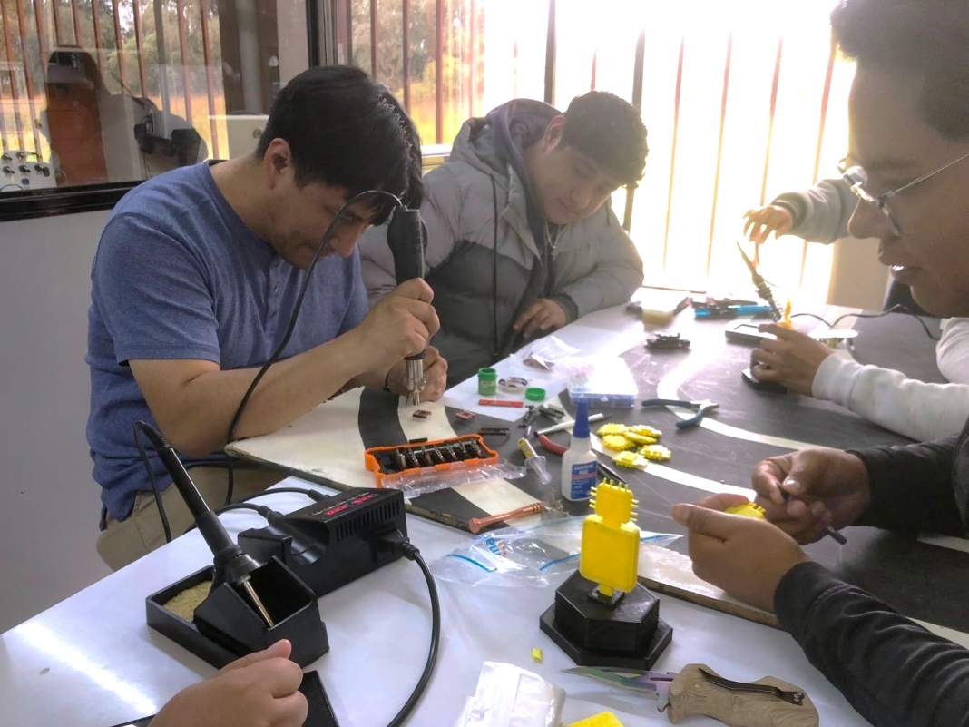 XXIII Semana Académica en Ingeniería Electrónica UATx impulsa innovación tecnológica