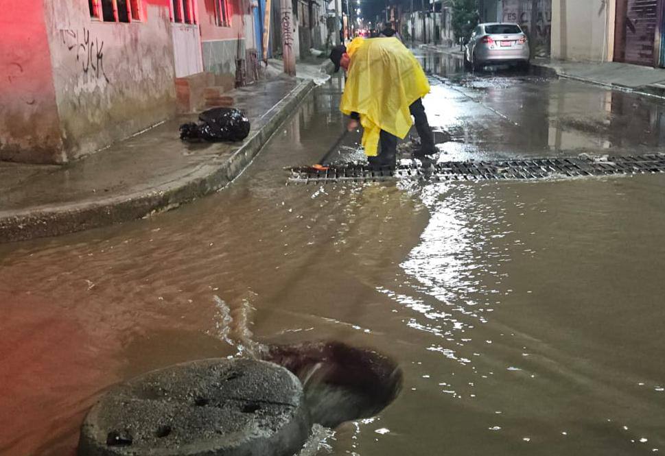 Realiza limpieza y apertura de alcantarillas para evitar encharcamientos: Protección Civil Cholula