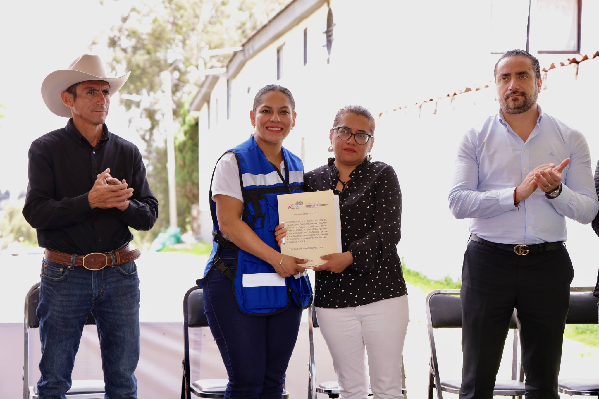 Guadalupe Cuautle impulsa obras de infraestructura urbana y educativa en juntas auxiliares de San Andrés Cholula