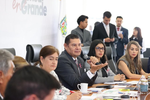 Gobierno hará consulta para quitar el nombre de Gustavo Díaz Ordaz de escuelas de Puebla