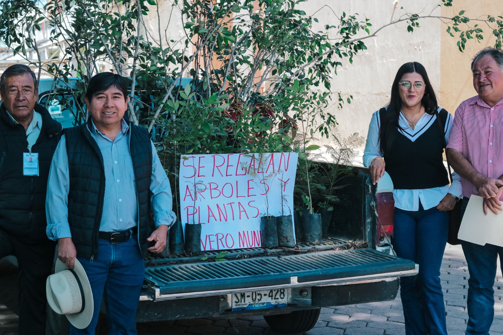 EcoJornada transforma el Parque de Santiago Mixquitla con la suma de esfuerzos