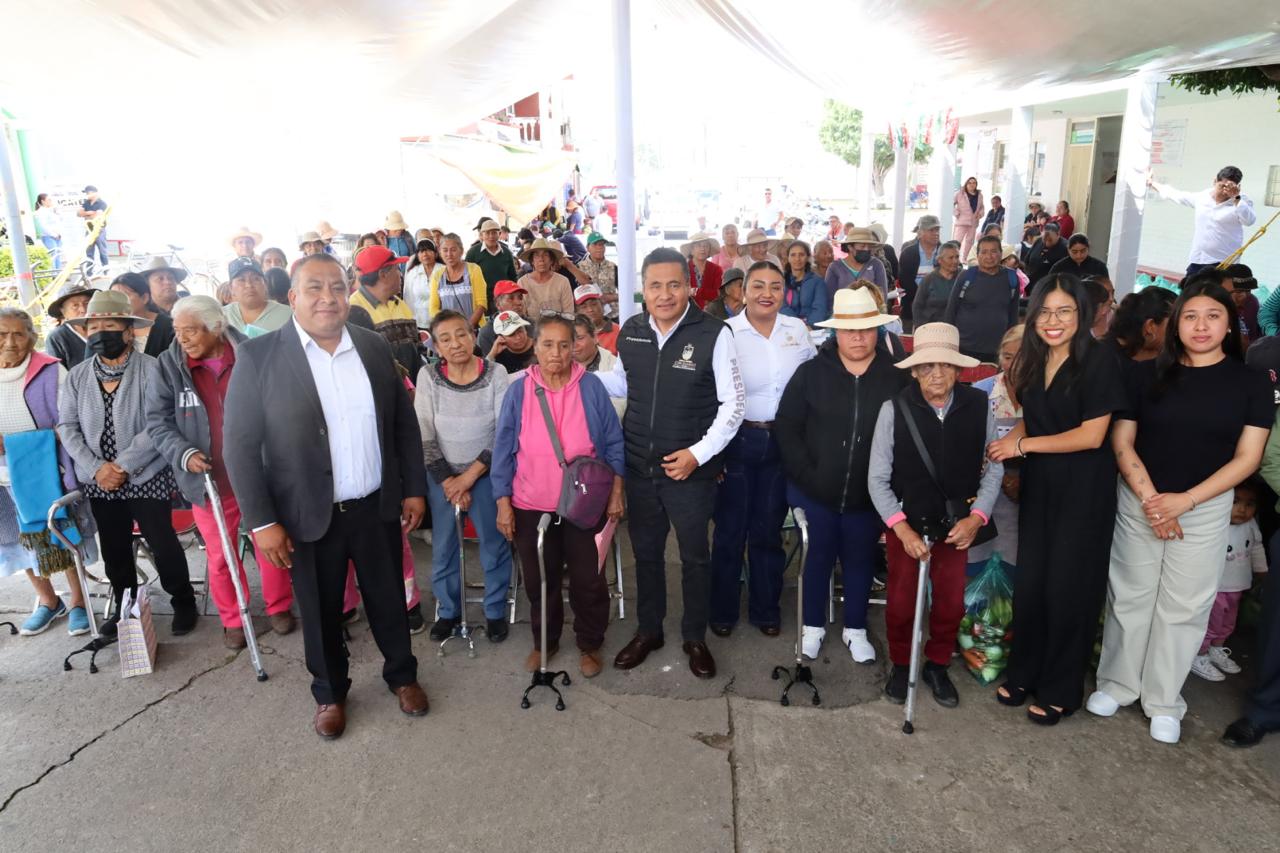 Coronango fortalece la atención ciudadana con entrega de apoyos y servicios gratuitos
