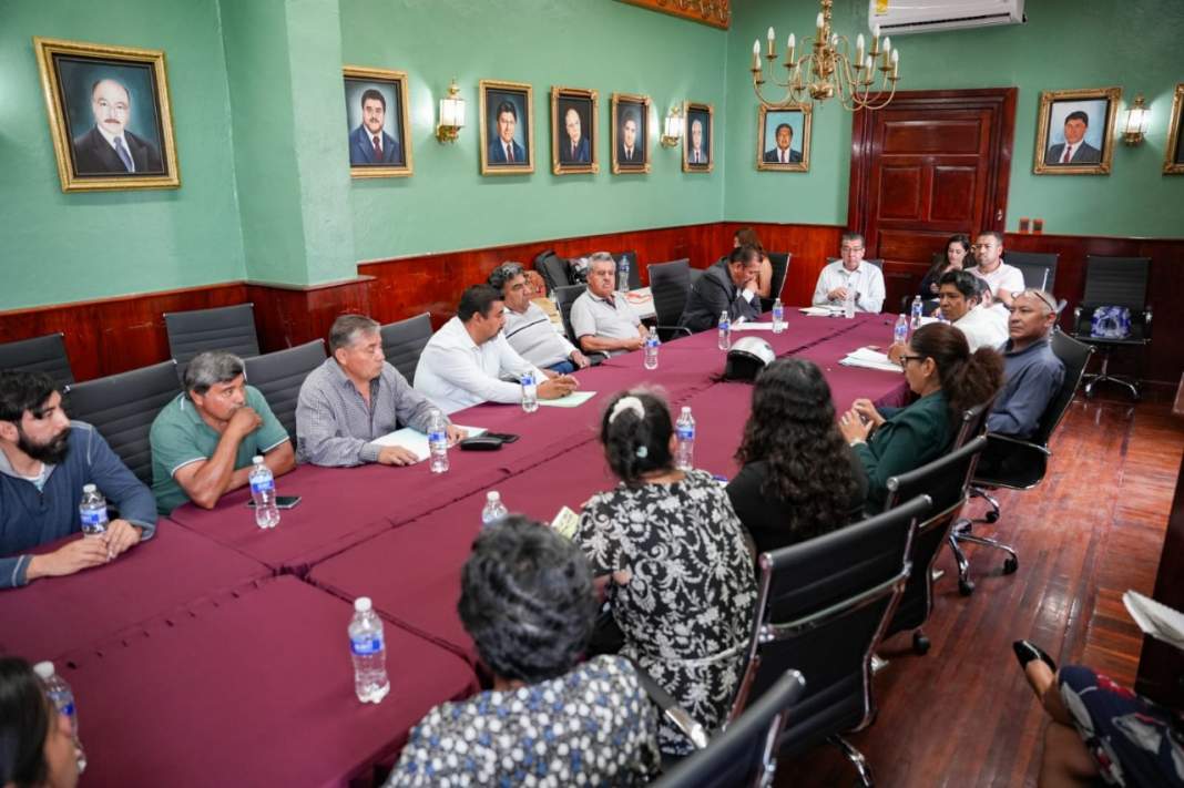 Tlaxcala abre diálogo con Tizatlán para atender obras, seguridad y recursos