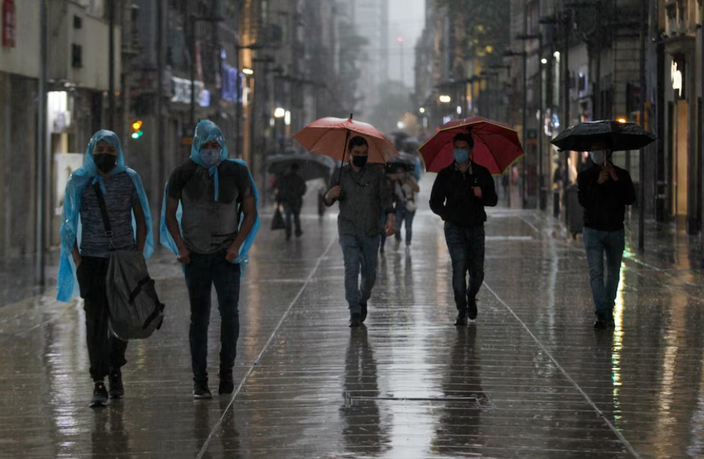 Frentes fríos 2025-2026 en México: alerta por lluvias, heladas y nevadas