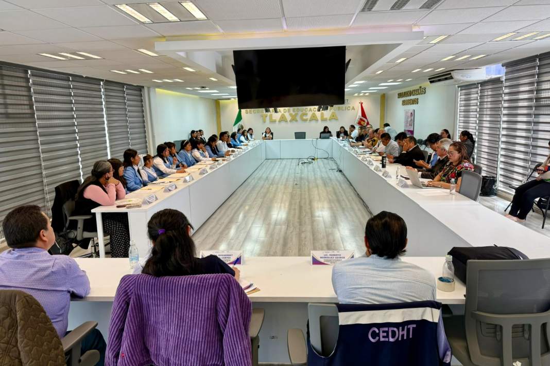 Tlaxcala logra acuerdos con estudiantes para mejorar la Escuela Normal Rural