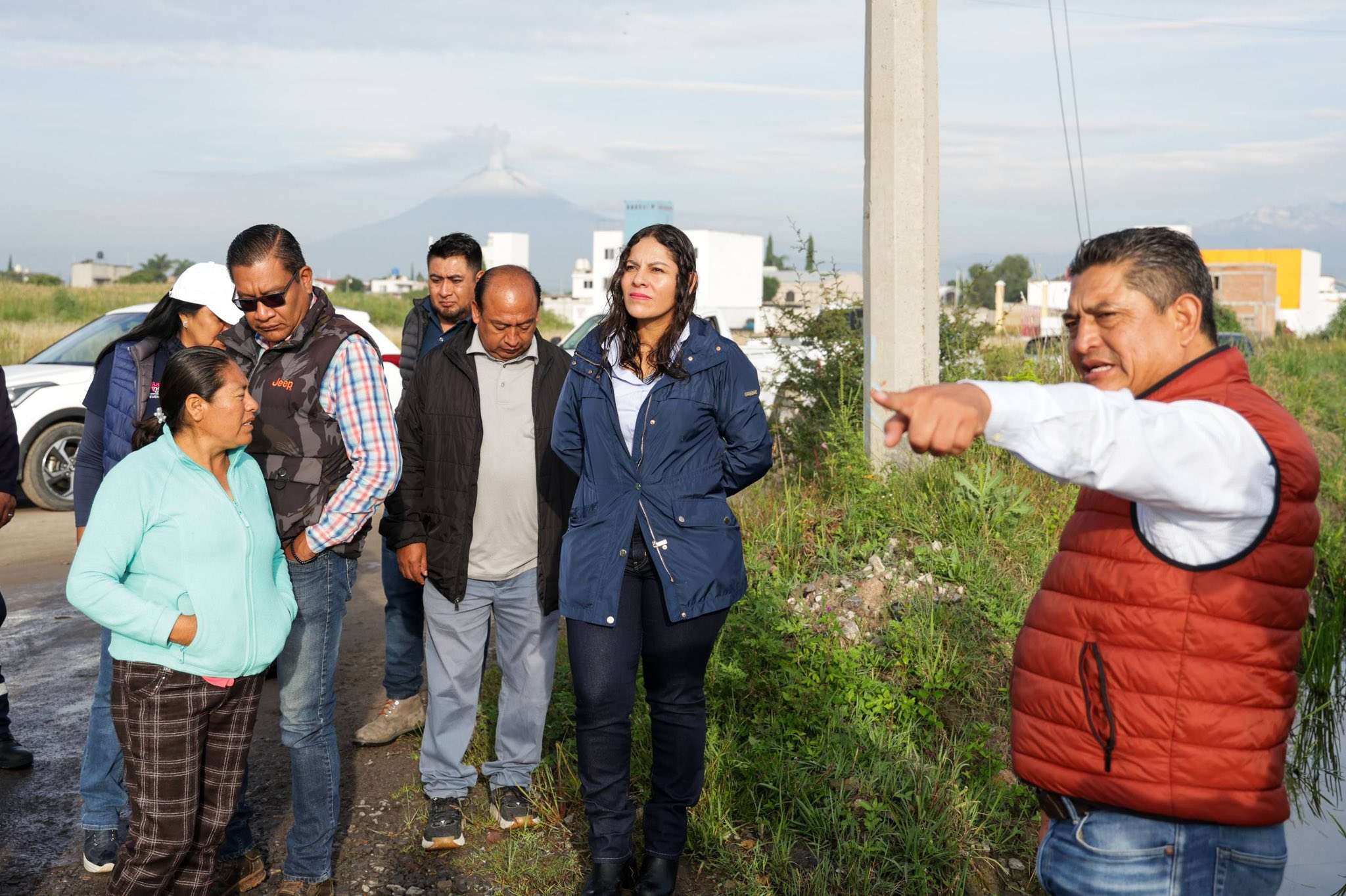 Guadalupe Cuautle supervisa condiciones de vialidad en San Antonio Cacalotepec
