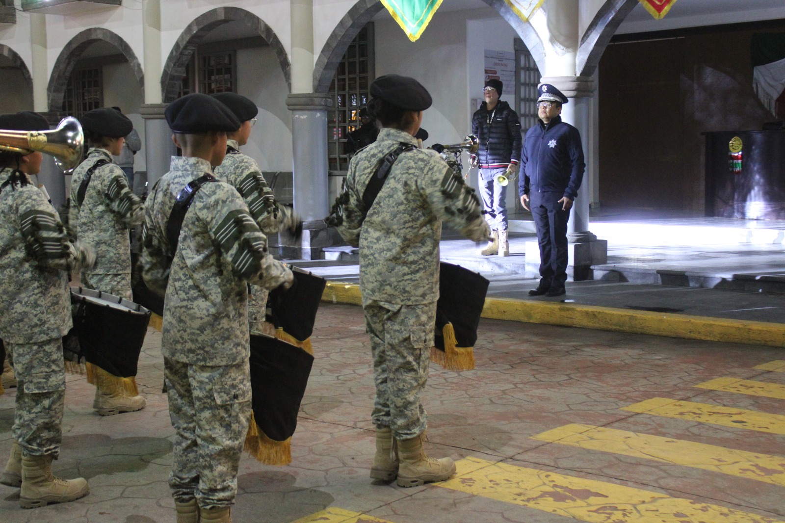 Armando Aguirre celebra a los héroes de la independencia de México